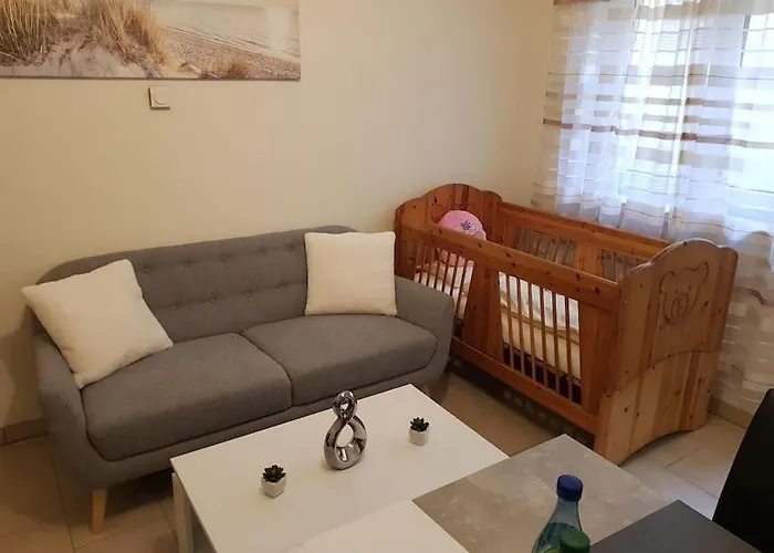 In Kaiserslautern-hohenecken Apartamento *